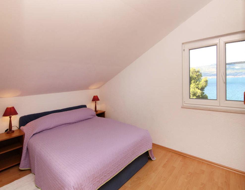 Apartment Aida Trogir Oda fotoğraf