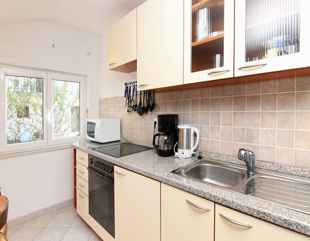 Apartment Aida Trogir Oda fotoğraf